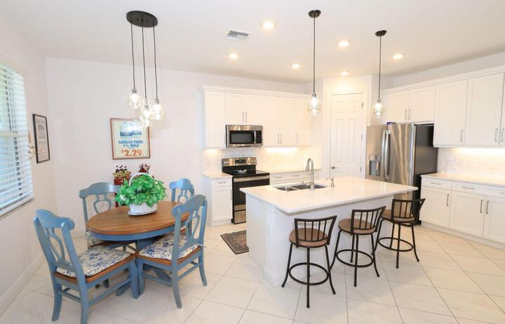 Property Photo:  8881 SW Breve Way  FL 34987 