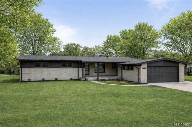 Property Photo:  7011 White Pine Drive  MI 48301 