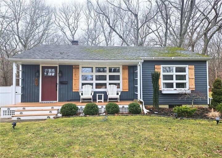 Property Photo:  57 Wampanoag Circle  RI 02852 