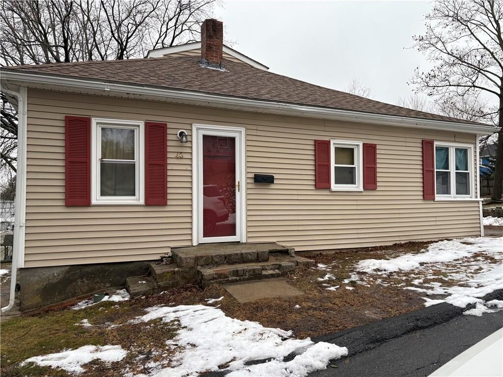 Property Photo:  40 Bassett Street  RI 02893 