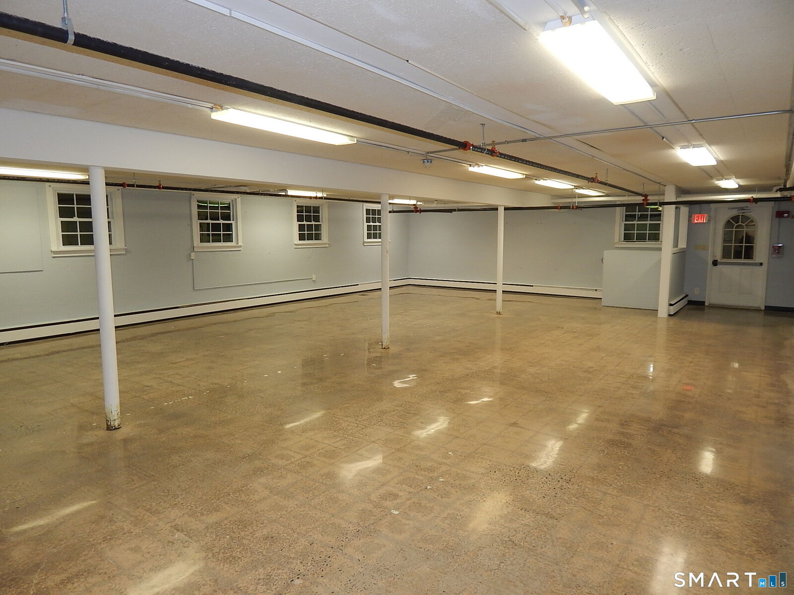 Property Photo:  150 Prospect Street  CT 06109 