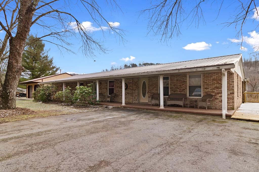 Property Photo:  242 Sour Run Road  OH 45640 