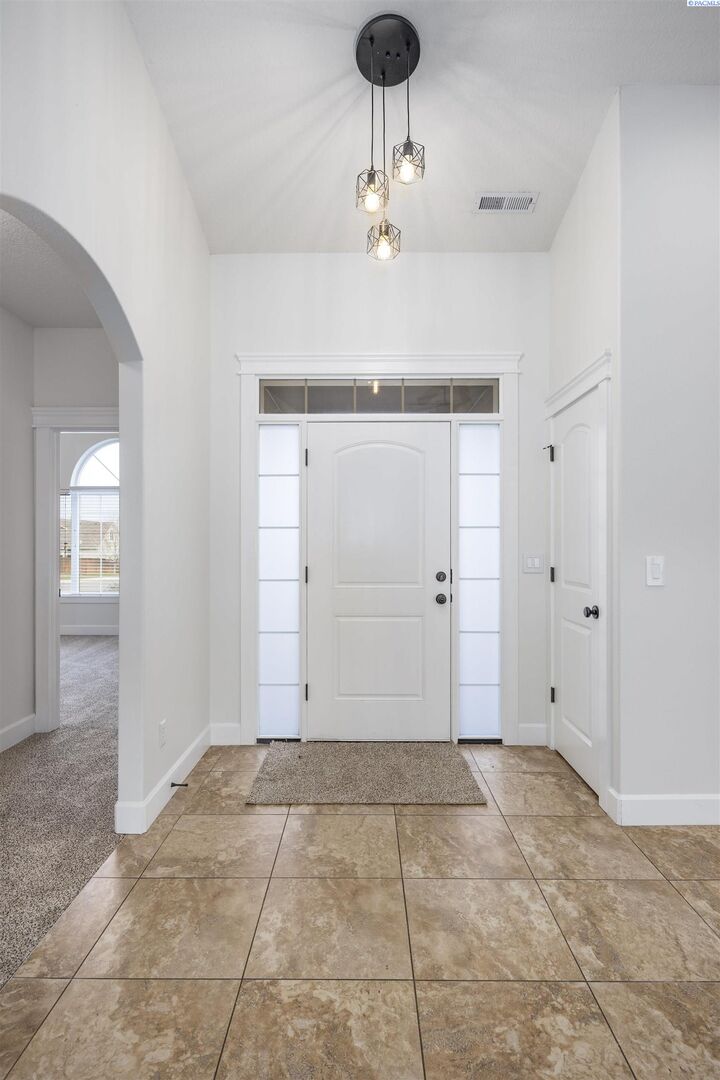 Property Photo:  8713 W 9th Ave  WA 99336 