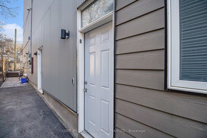 Property Photo:  453 Booth Street B  ON K1R 7K9 