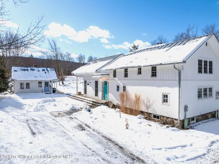 Property Photo: 177 Tinker NY 12498