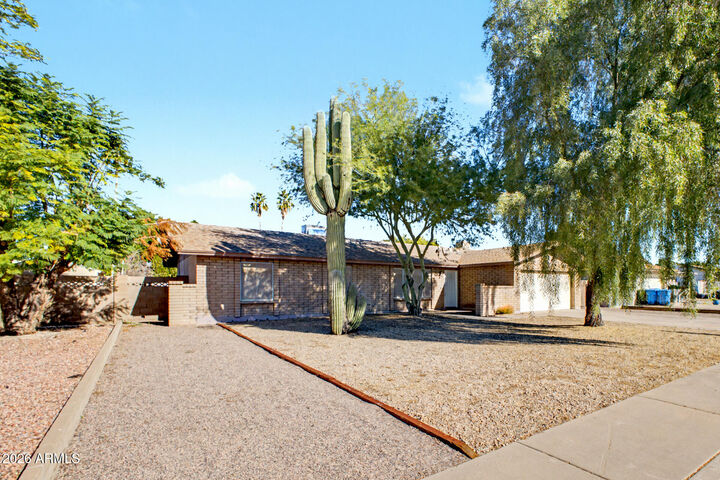 Property Photo:  3810 W Campo Bello Drive  AZ 85308 