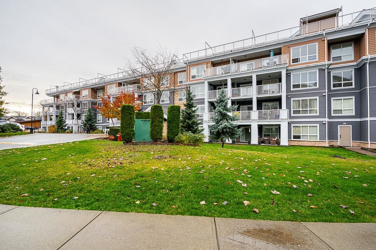 Property Photo: 6470 194 Street 101 BC V4N 6J9