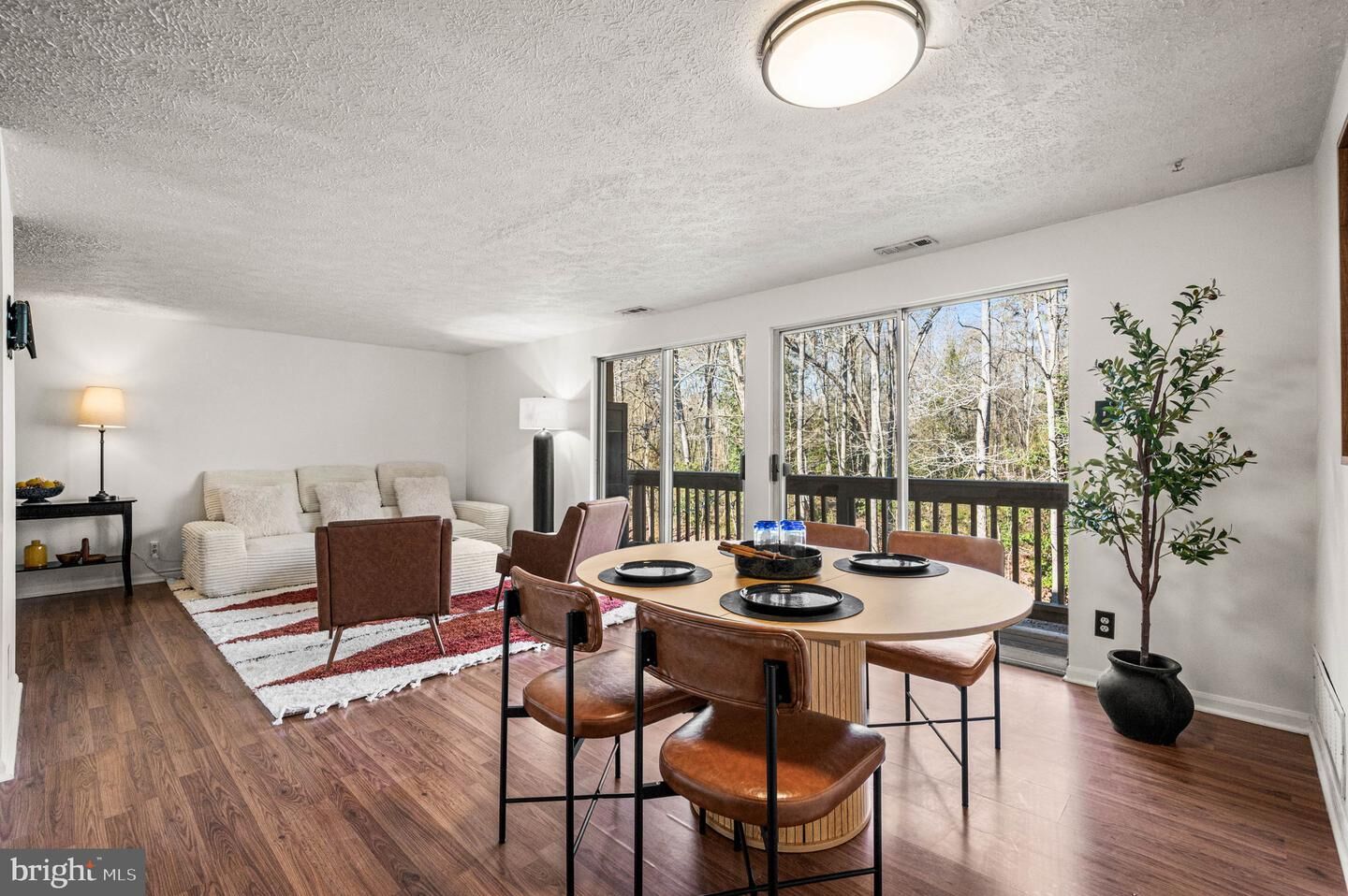 Property Photo:  67 Sweetfern Court  NJ 08053 