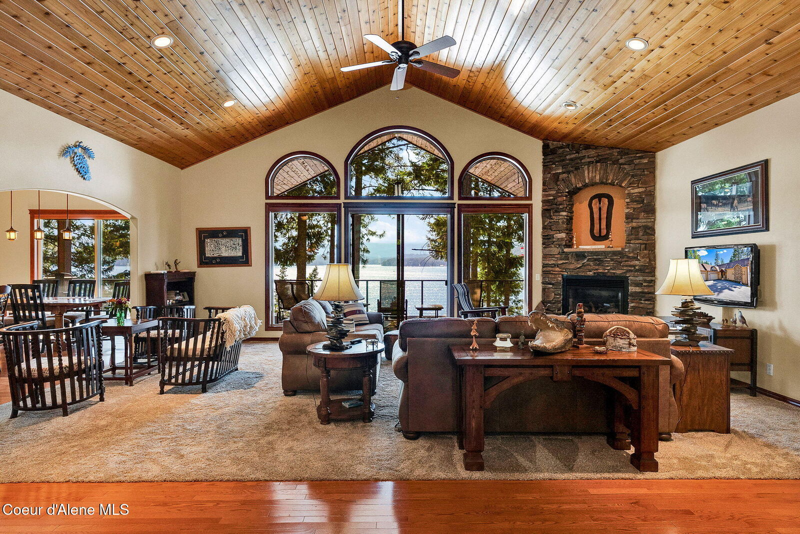 Property Photo: 7404 S Panorama View Dr ID 83833