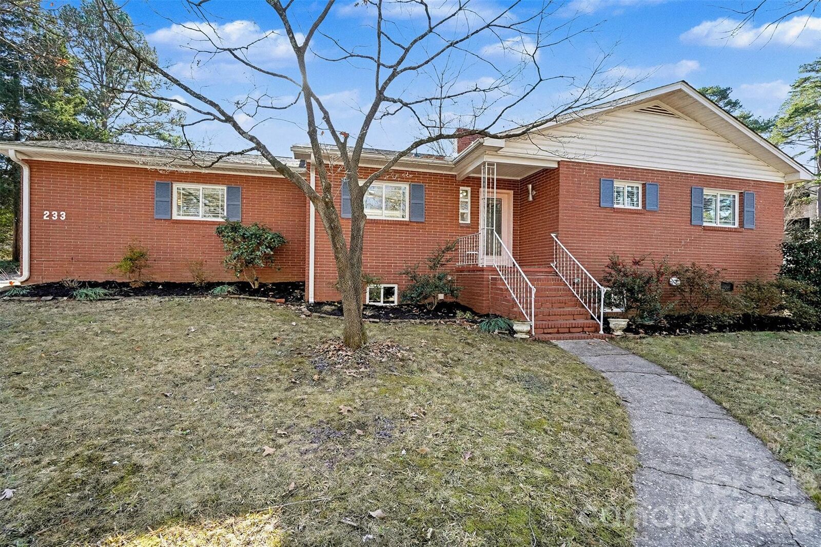 Property Photo:  233 Annandale Avenue  NC 28144 