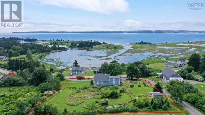 Property Photo:  647 Blue Rocks Road  NS B0J 2C0 