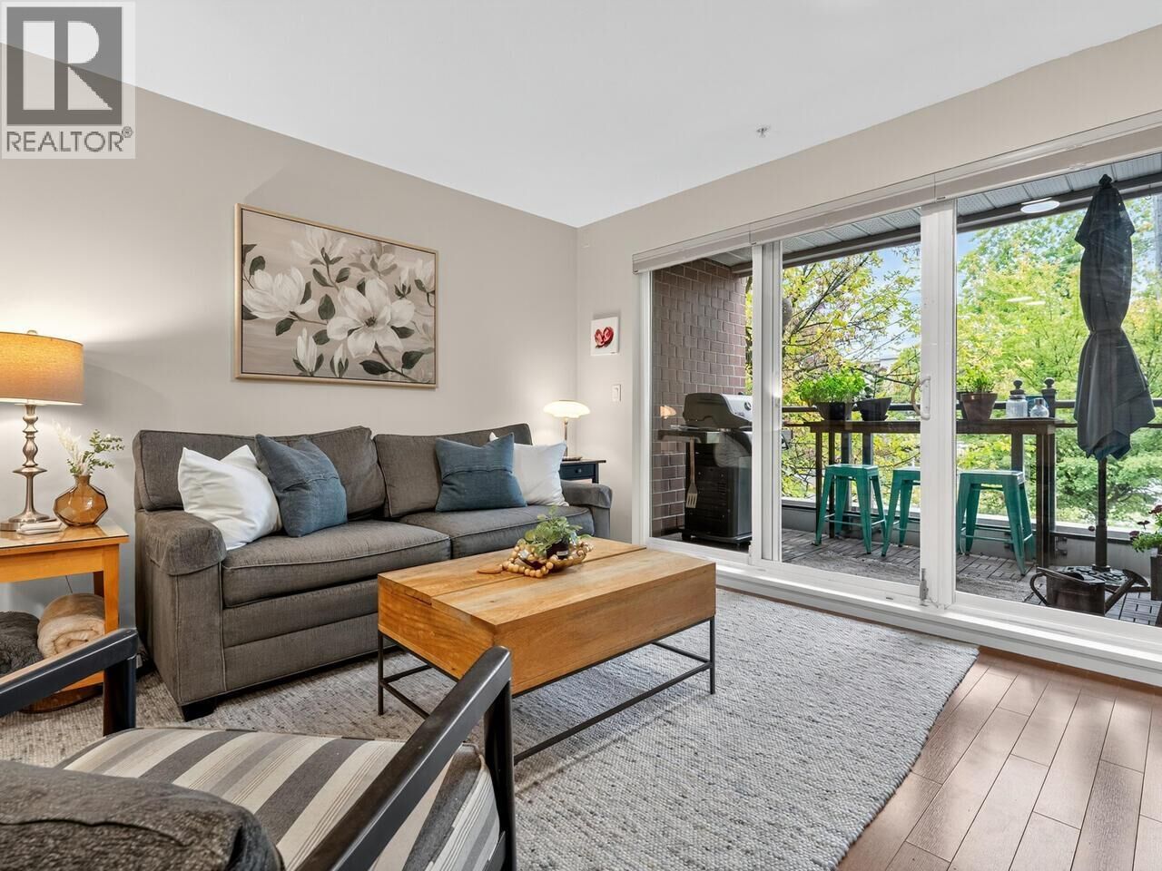 Property Photo:  2096 West 46th Avenue 206  BC V6M 2K9 