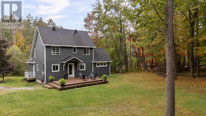 Property Photo:  1628 Muskoka Road North  ON P1P 1R5 