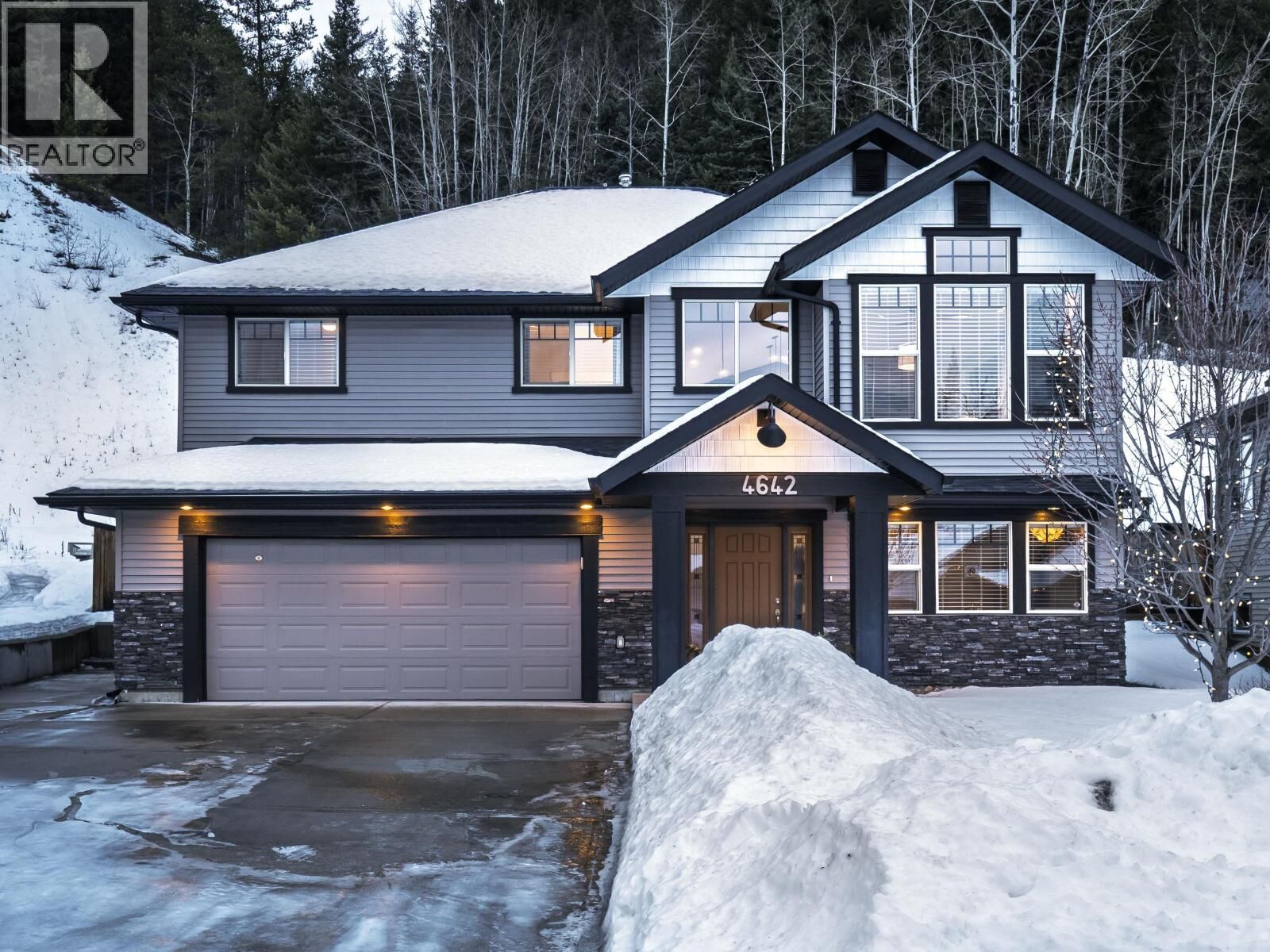 Photo de la propriété:  4642 Avtar Place  BC V2K 0A9 