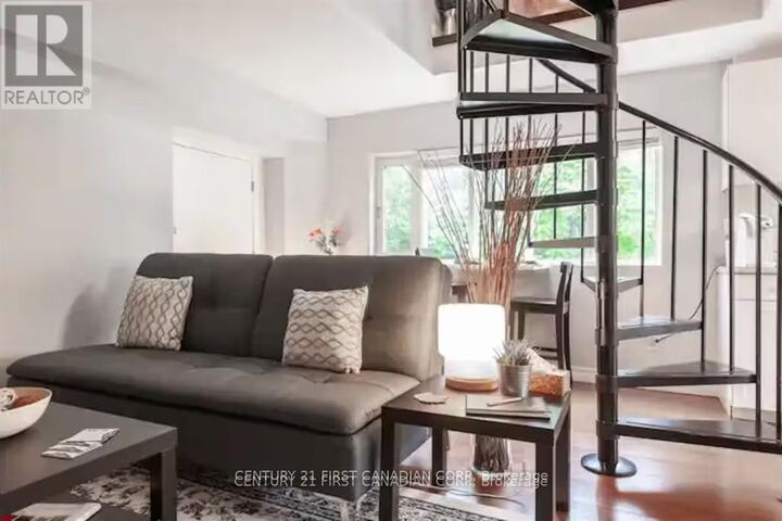 Property Photo:  705 Conservation Drive Unit B  ON N2J 3Z4 