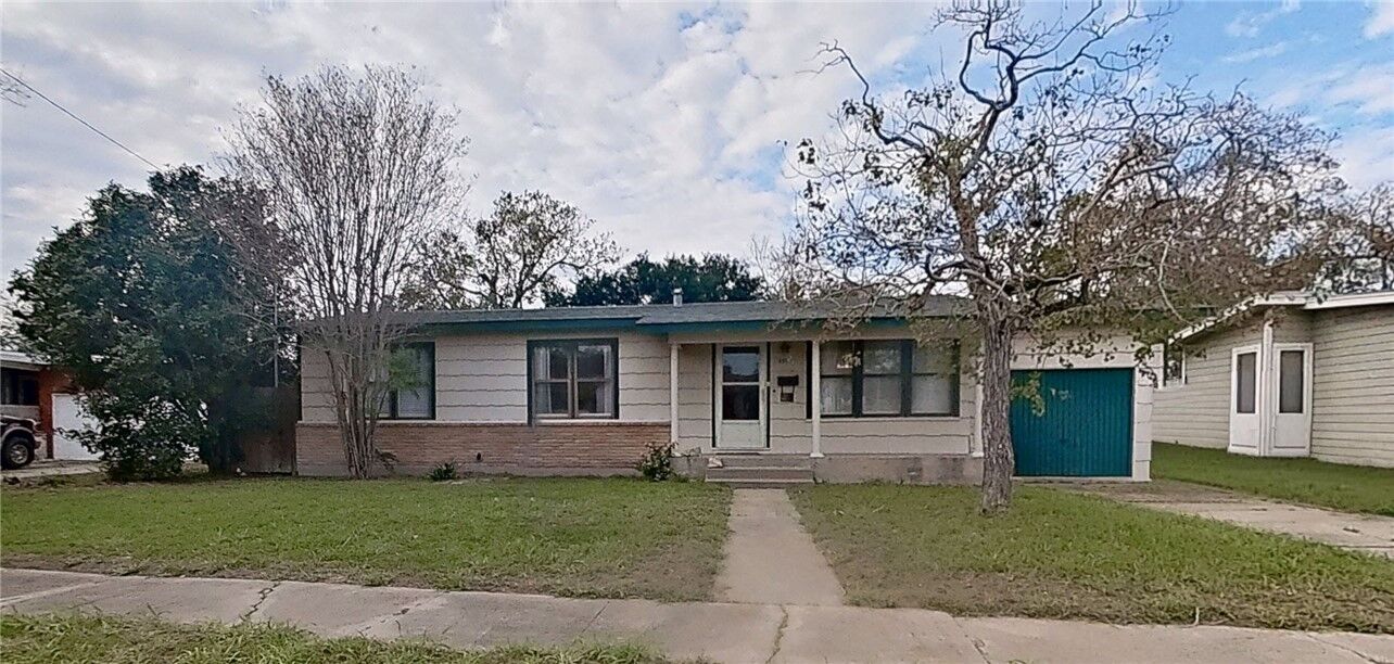 Property Photo:  4805 Alice Street  TX 78411 