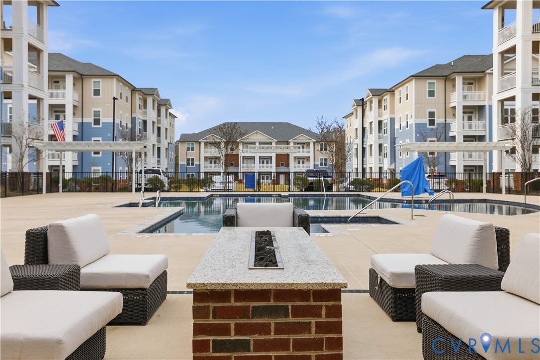 Property Photo: 10520 Stony Bluff Drive 102 VA 23005