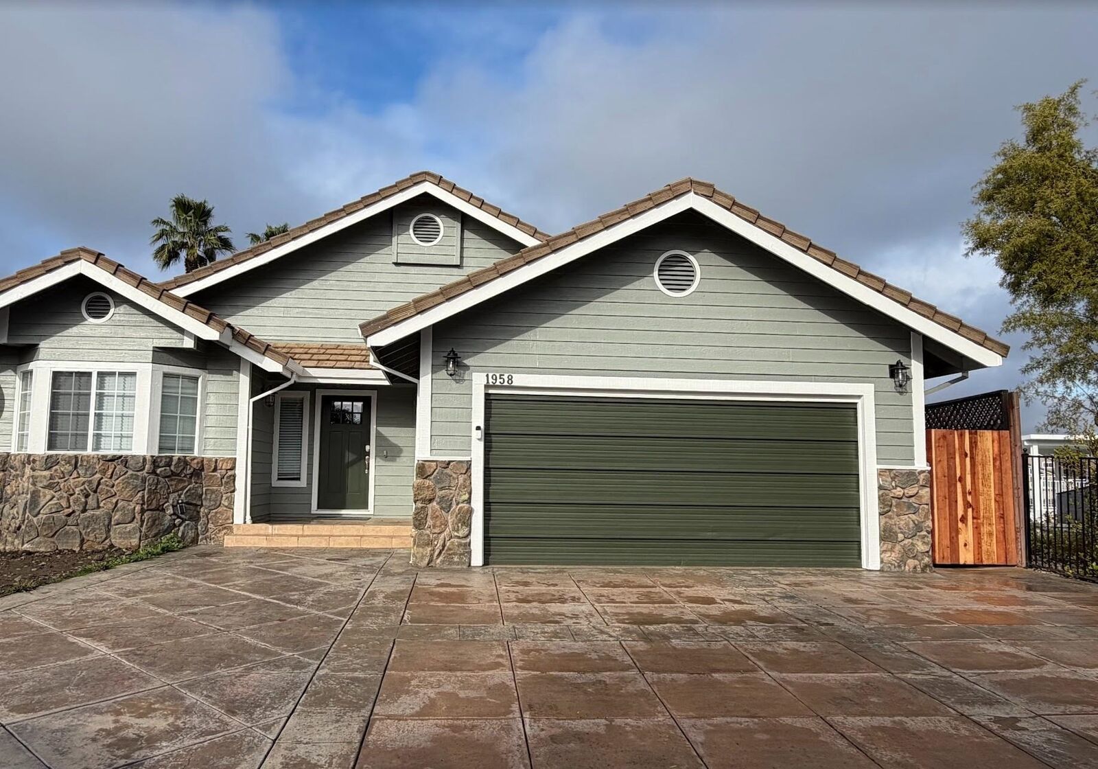 Property Photo:  1958 Windward Pt  CA 94505 