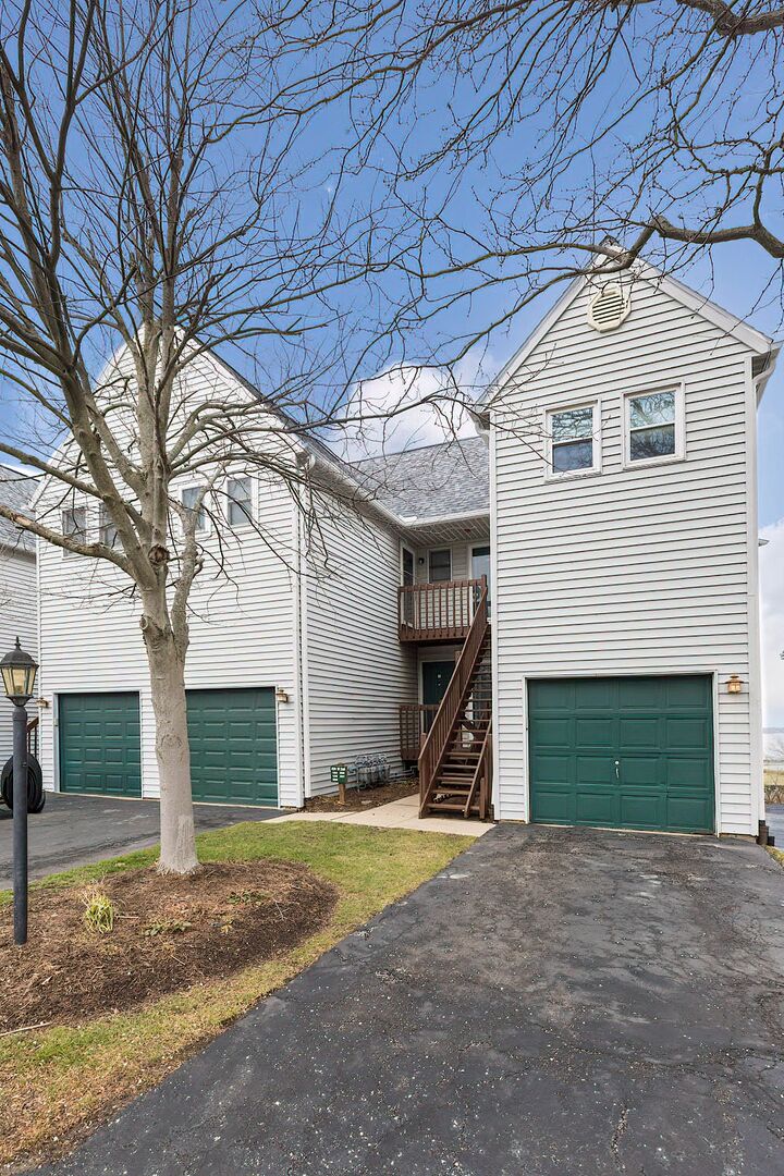 Property Photo: 634 W 2nd Street 205 PA 16507