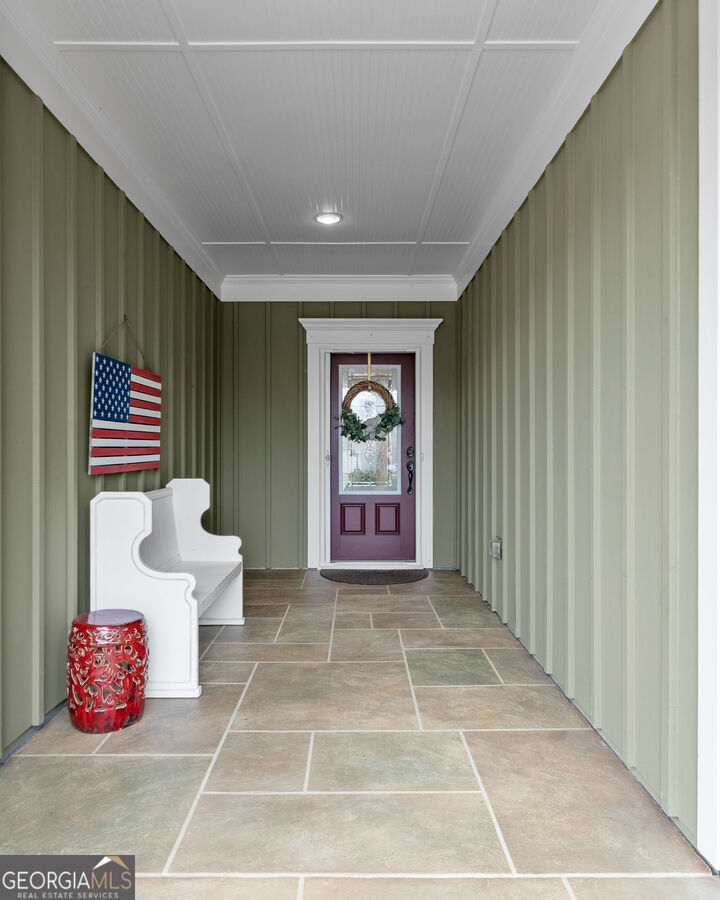 Property Photo:  100 Crape Myrtle Drive  GA 30223 