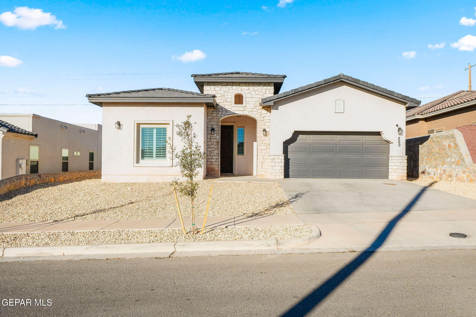 Property Photo:  869 Eastwell Drive  TX 79928 