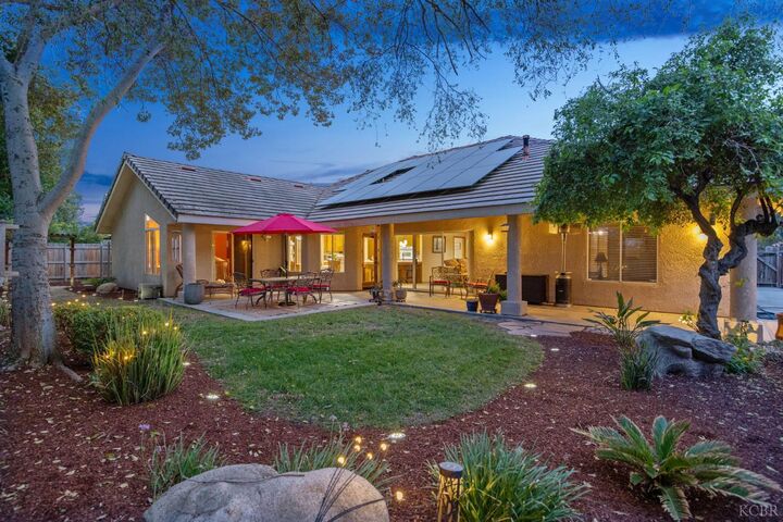 Property Photo:  594 Diana Court  CA 93230 