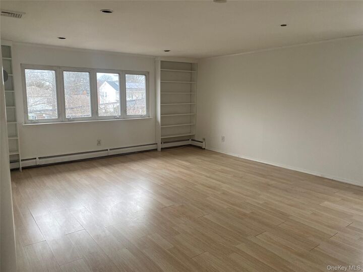 Property Photo:  723 Hungry Harbor Road  NY 11581 