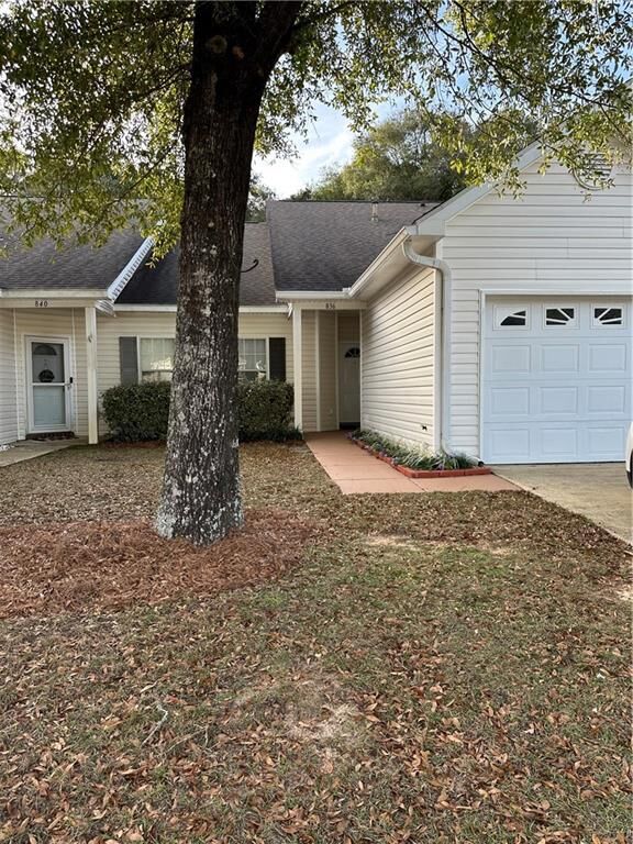 Property Photo:  836 Willow Bridge Drive W  AL 36695 