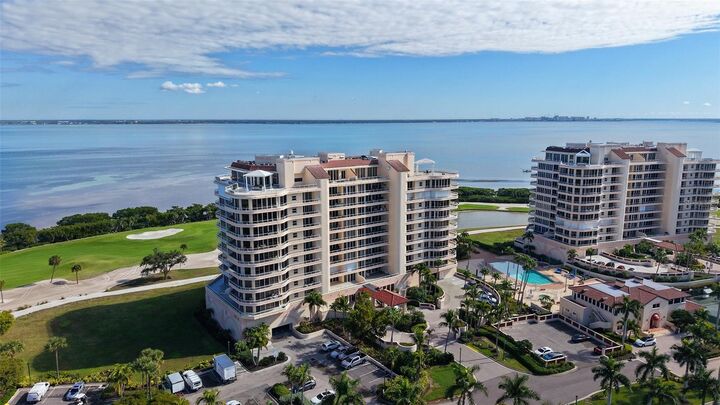 Property Photo:  3060 Grand Bay Boulevard 195  FL 34228 