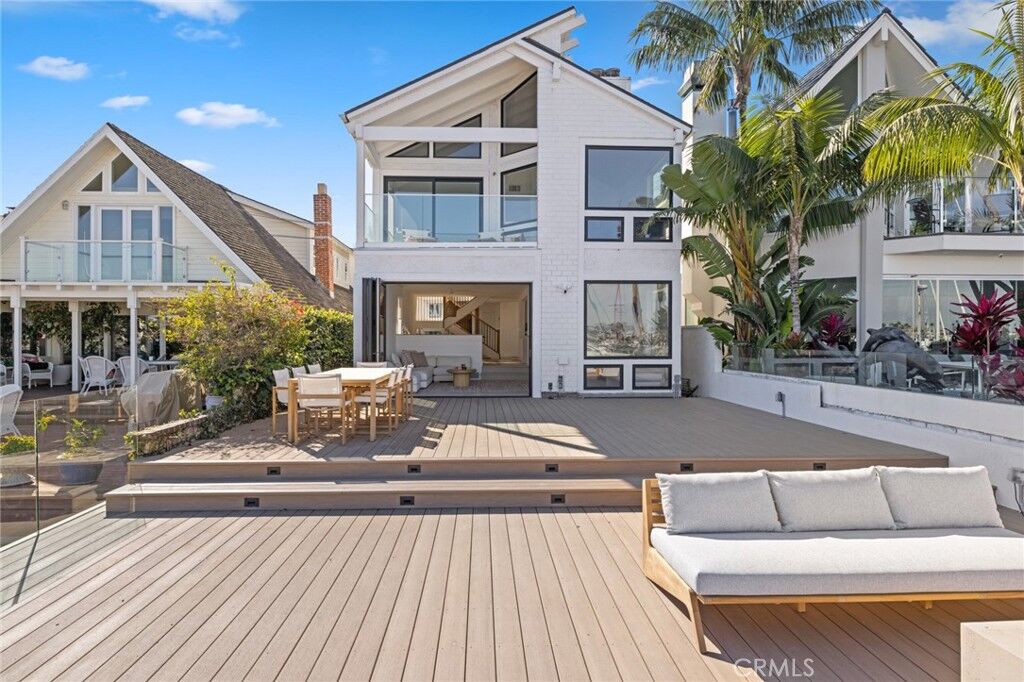 Property Photo:  1126 E Balboa Boulevard  CA 92661 