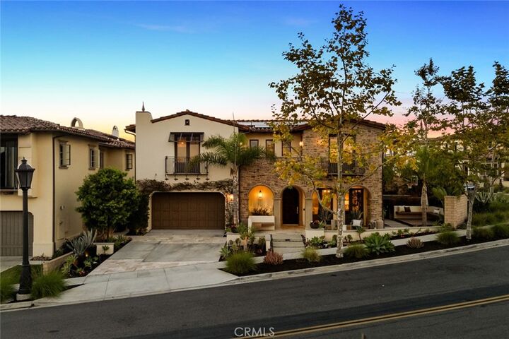 Property Photo:  101 Via Artemesia  CA 92672 