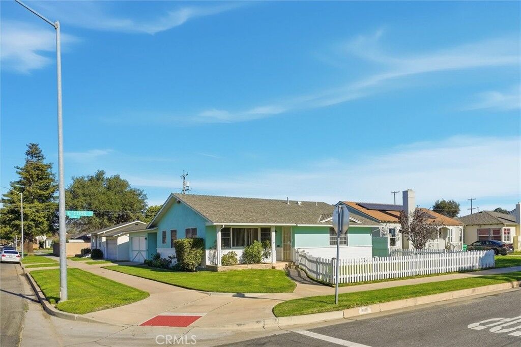 Property Photo:  801 E Cook  CA 93454 