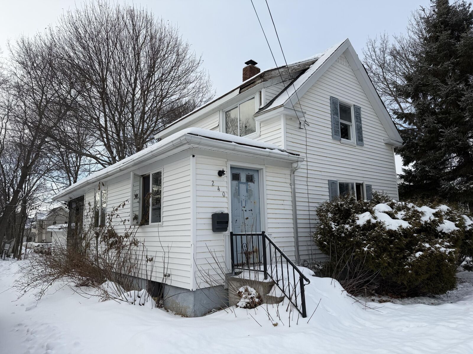 Property Photo:  240 Grove Street  ME 04401 