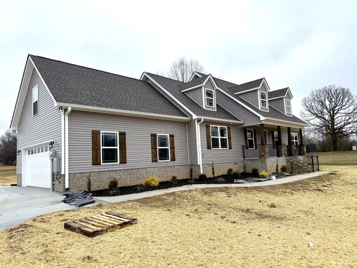 Property Photo: 52 Wiseman Lane TN 37398