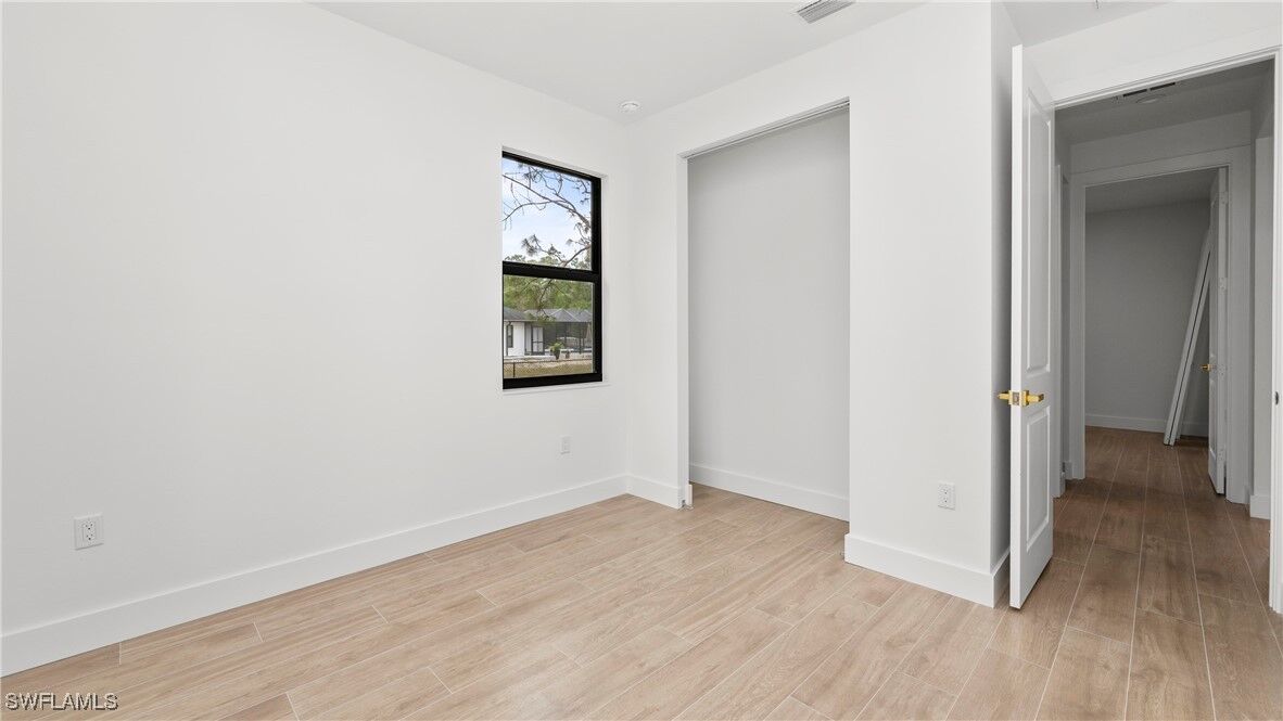 Property Photo:  2737 48th Avenue NE  FL 34120 