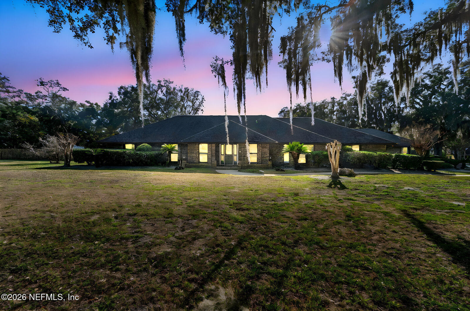 Property Photo:  595 Aberdeen Court  FL 32073 