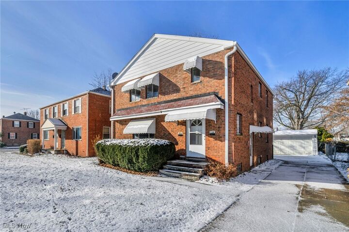 Property Photo:  420 E 222nd Street 1  OH 44123 