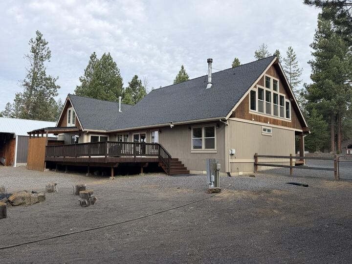 Property Photo:  17879 Kodiak Lane  OR 97707 
