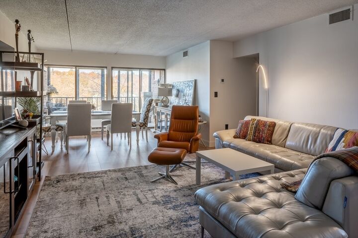 Property Photo:  51 Melrose St 4D  MA 02176 