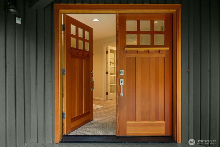 Property Photo:  4230  212th Avenue NE  WA 98074 