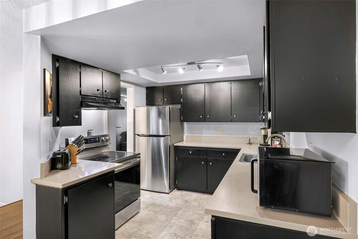 Property Photo: 1211 N 8th Street 2 WA 98273