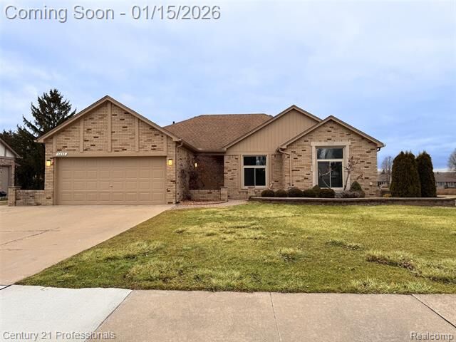 Property Photo:  2633 Marlbank Drive  MI 48310 