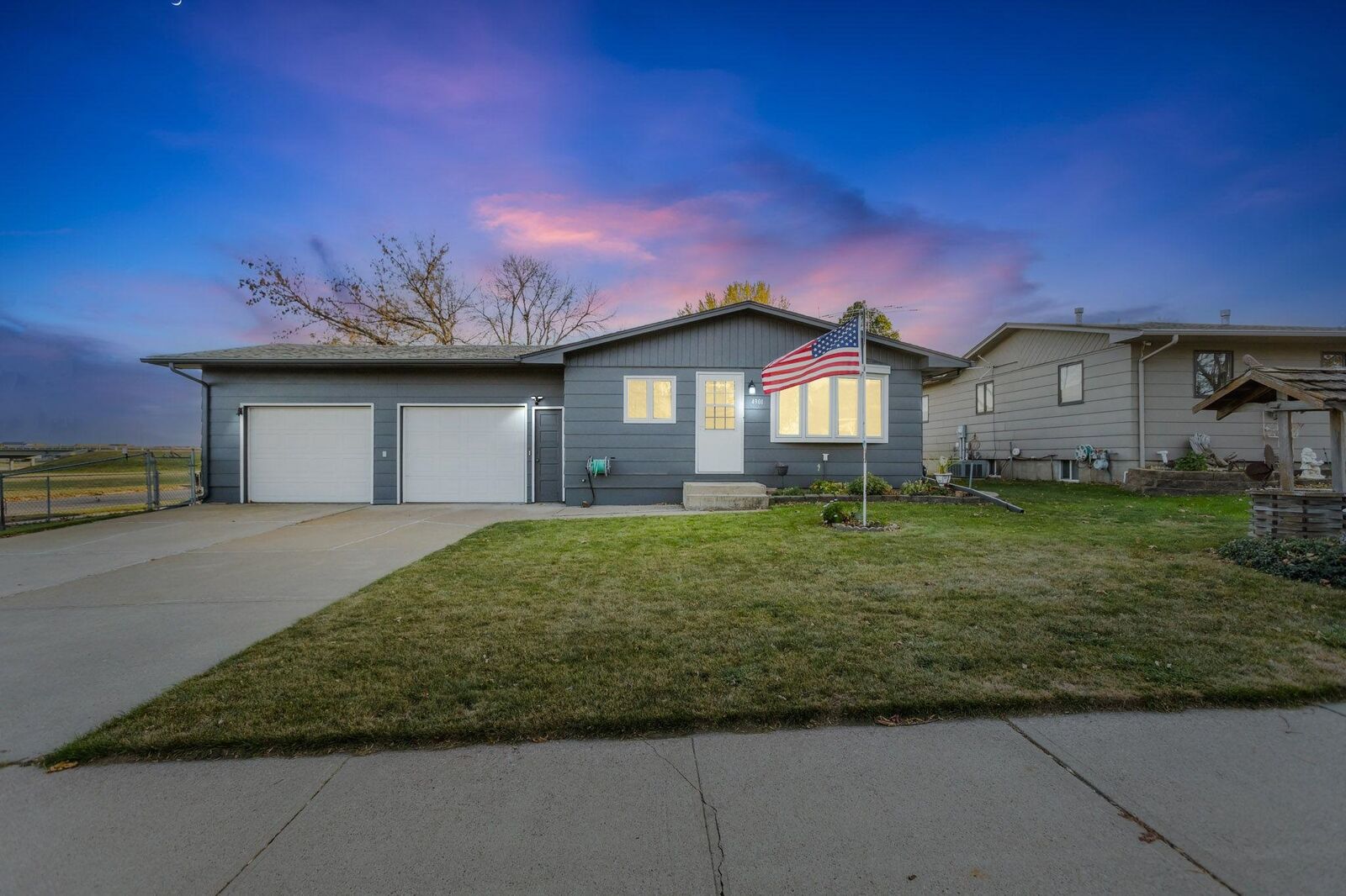 Property Photo:  4901 W 47th St Street  SD 57106 