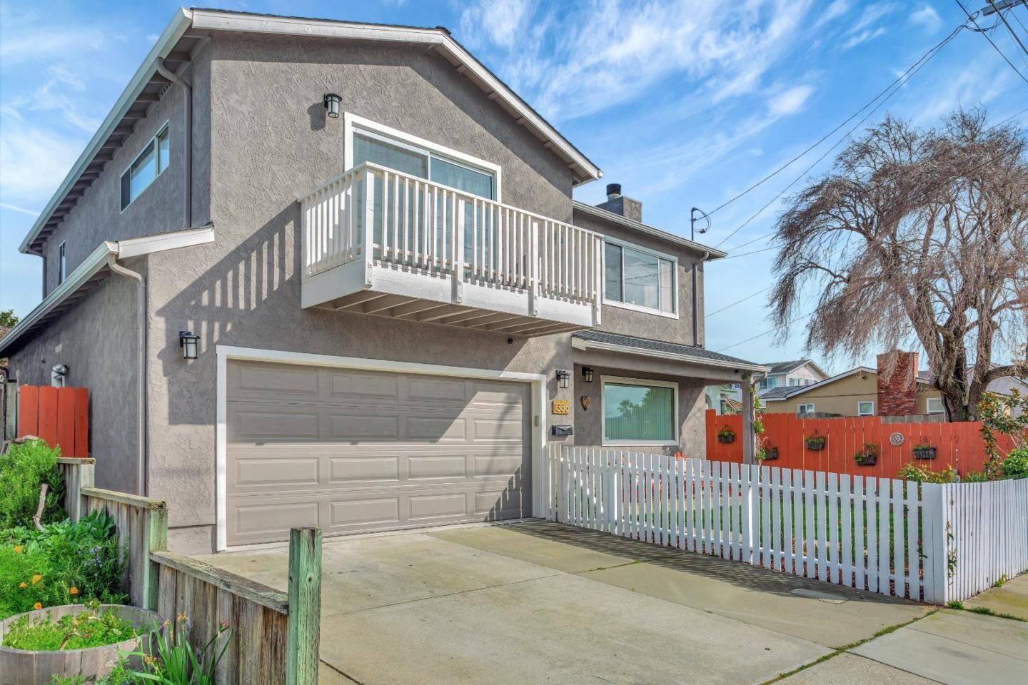 Property Photo:  1336 Luxton Street  CA 93955 