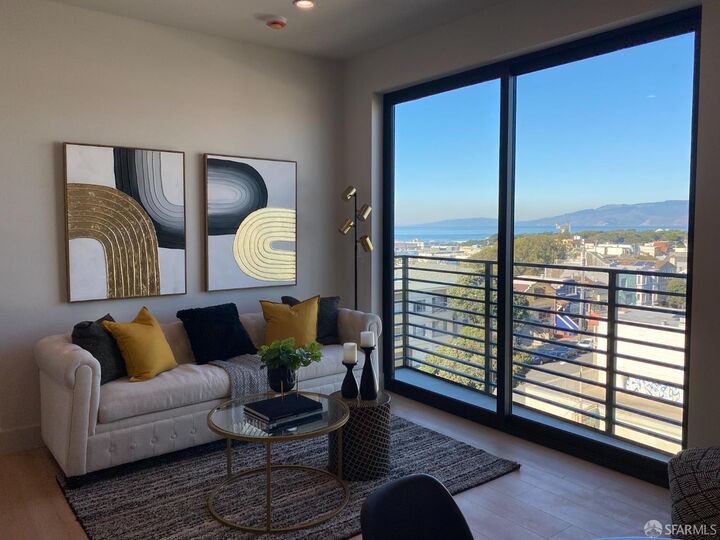 Property Photo:  3945 Judah Street 504  CA 94121 