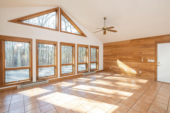 Property Photo: 457 Thompson Lane MO 64854