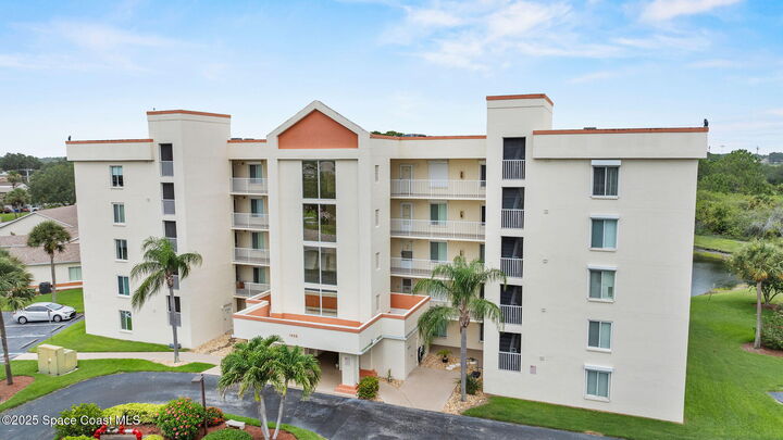 Property Photo: 1420 Huntington Lane FL 32955