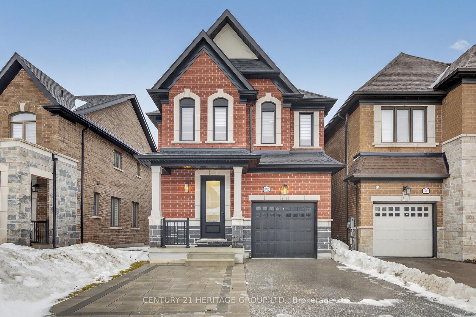 Property Photo:  1965 Boyes Street  ON L9S 0P2 