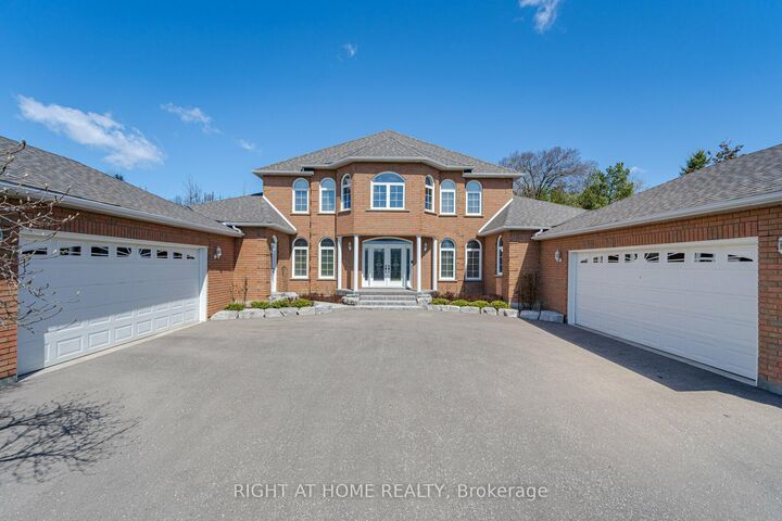 6 Lord Duncan Court — photo 1