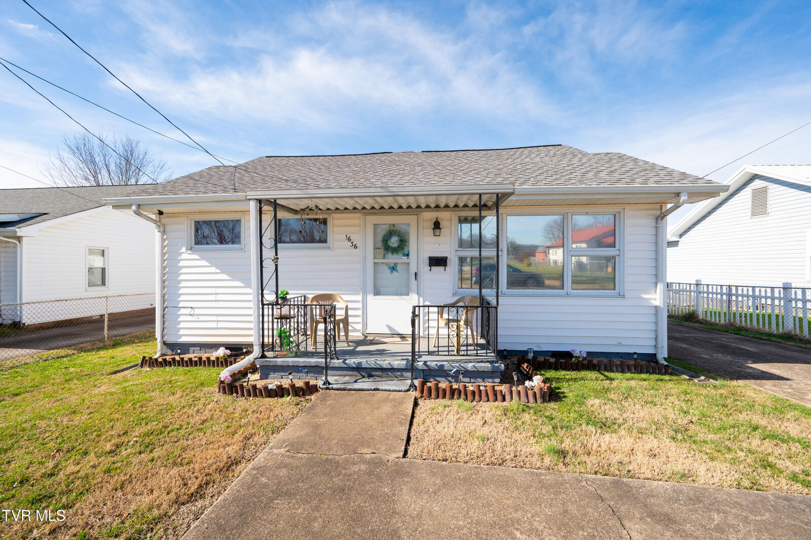 Property Photo:  1636 C Street  TN 37664 